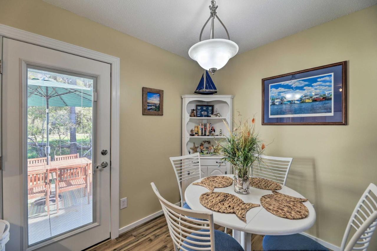 Beaufort Pad With Patio 3 Blocks To Waterfront! エクステリア 写真